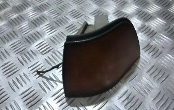 BMW 3 E36 Front indicator light 1387043