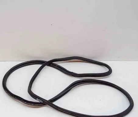 Jaguar E-Pace Trunk rubber seal (body) 