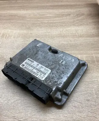Opel Astra G Engine control unit/module ECU 09180353 0281001971