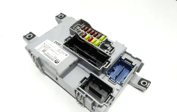 Fiat Panda III Fuse box set 00520650810 28591427 116RI000832