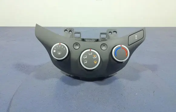 Chevrolet Spark Climate control unit 95390861