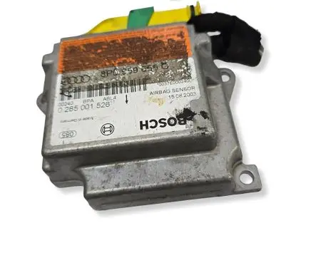 Audi A3 S3 8L Airbag control unit/module 8P0959655G 0285001526 0037E000240U