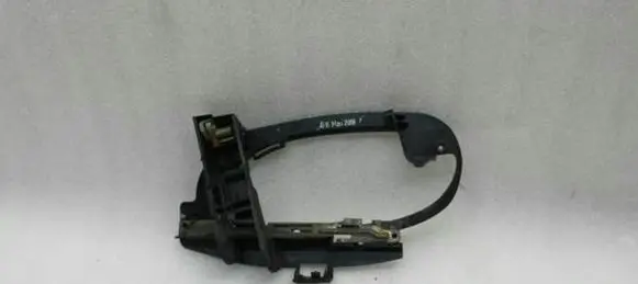Rear door exterior handle/bracket