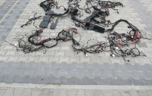 Mercedes-Benz S W221 Engine installation wiring loom W221XXXXXXX