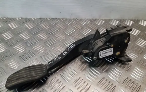 Volvo S60 Accelerator throttle pedal 30683515 6PV00853715