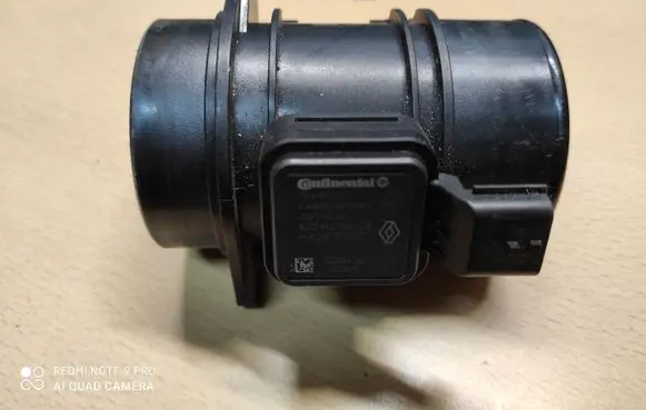 Dacia Sandero Mass air flow meter 5WK97021