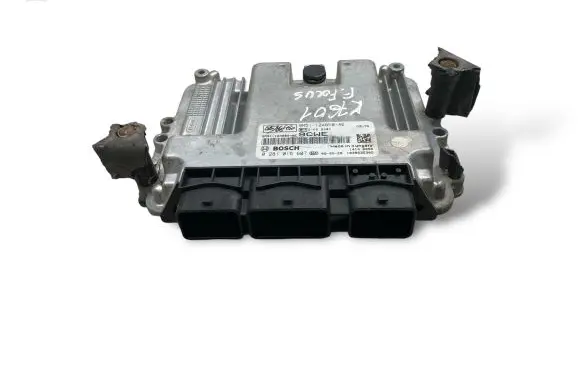Ford Focus Engine control unit/module 9M5112A650AE 0281015607