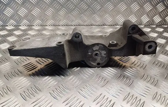 Ford Mondeo MK IV Generator/alternator bracket 7G9Q10K018AA 9662533080