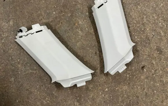 Skoda Scala (D)pillar trim (top) 657867287