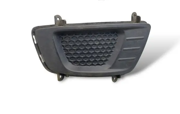 KIA Carens II Front bumper lower grill 865181D051