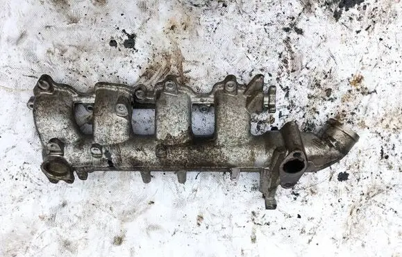 Nissan Almera Tino Intake manifold 14001aw400