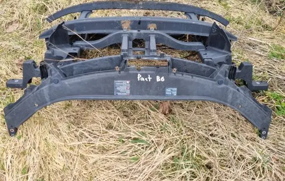 Volkswagen PASSAT B6 Radiator support slam panel bracket 