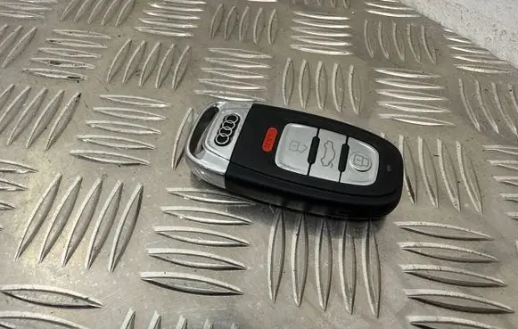 Audi Q5 SQ5 Ignition key/card 8K0959754B