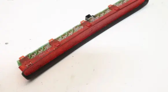 Mercedes-Benz S W220 Third/center stoplight