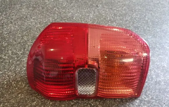 Toyota RAV 4 (XA20) Rear/tail lights
