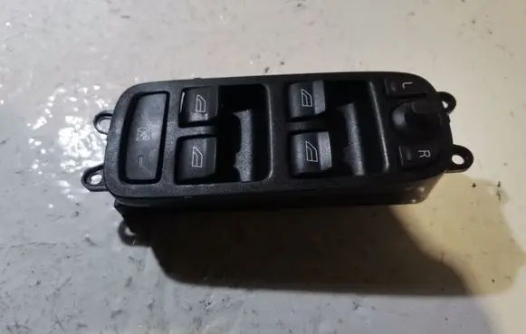 Volvo V50 Electric window control switch 30746183