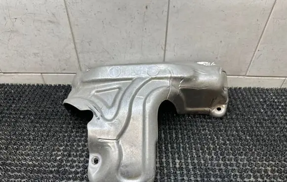 Volvo V60 Heat shield in engine bay BM5G9N454AD