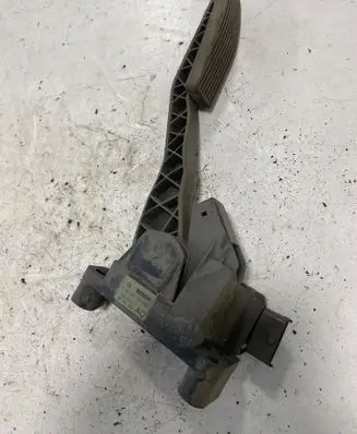 Opel Zafira A Accelerator throttle pedal 0281002298 18500513 90581208