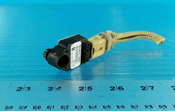 Toyota Hilux (AN10, AN20, AN30) Airbag deployment crash/impact sensor 8917305020 8917371010 891730K030