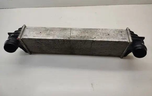 BMW 5 F10 F11 Intercooler radiator 96100