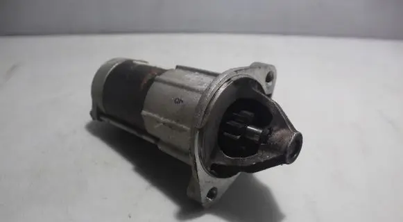 Hyundai i10 Starter motor