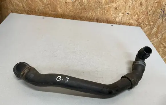 Audi Q3 8U Engine coolant pipe/hose 5N0122291G 5N0122101BE