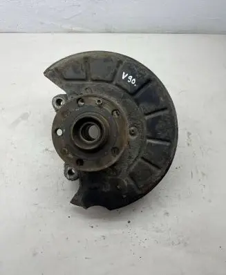 Volkswagen PASSAT B6 Front wheel hub