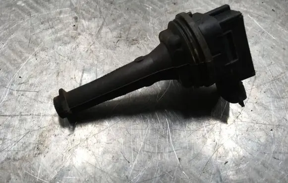 High voltage ignition coil