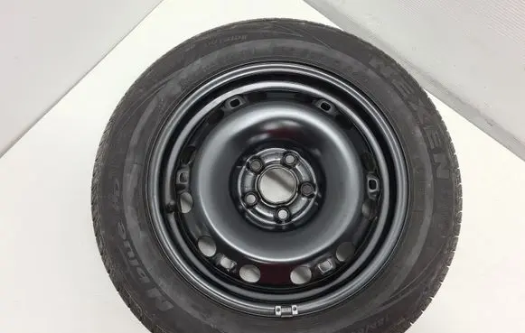 Skoda Fabia Mk3 (NJ) R15 steel rim 6C0601027