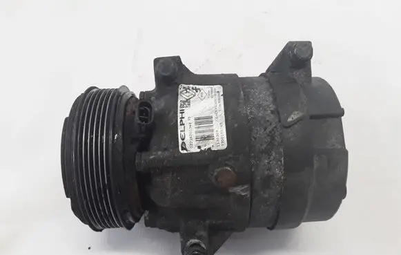 Renault Trafic II (X83) Air conditioning (A/C) compressor (pump) 7700105765