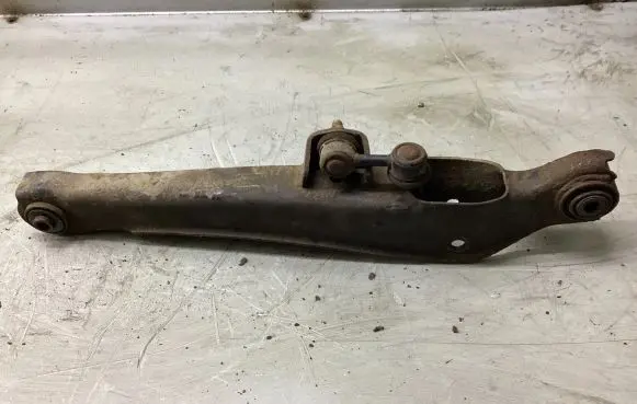 Mitsubishi Outlander Rear upper control arm/wishbone