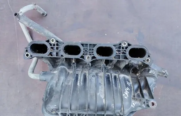Toyota RAV 4 (XA30) Intake manifold 1711228040