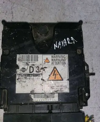 Nissan Navara D40 Engine control unit/module 237104x07a