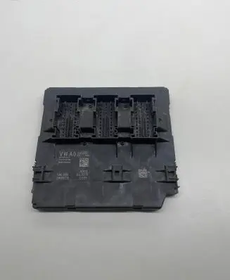 Volkswagen PASSAT B7 Comfort/convenience module 3AA937087 5WK50230 BCMP047