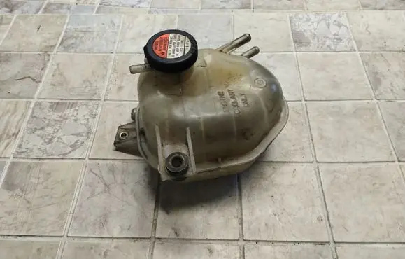 Suzuki Liana Coolant expansion tank/reservoir 108KPA
