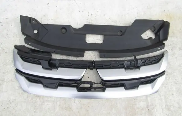 Mitsubishi ASX Front bumper upper radiator grill 7450B30306
