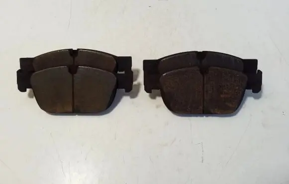 Volvo XC40 Brake pads (front) 31476707 31499902