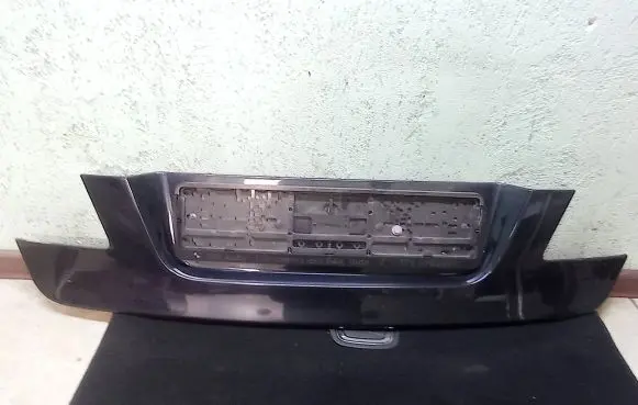 BMW 7 F01 F02 F03 F04 Tailgate trim 51497186530