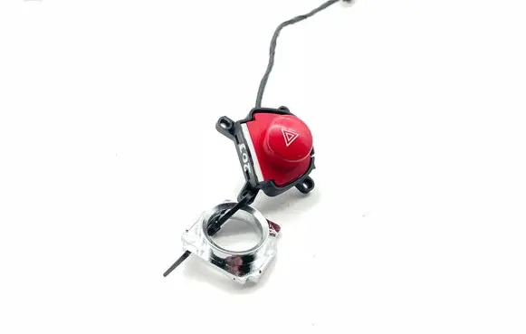Maserati Quattroporte Hazard light switch 67877000 1978038001420