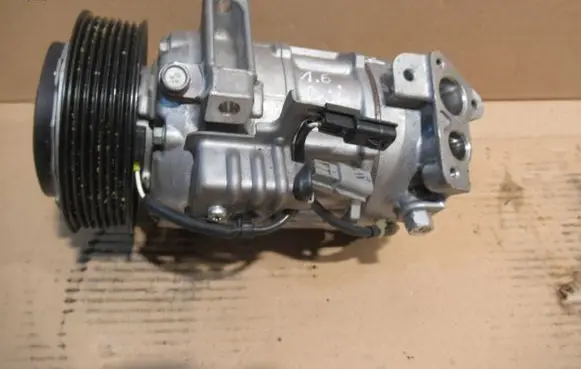 Renault Espace - Grand espace IV Air conditioning (A/C) compressor (pump) 926004EB0A