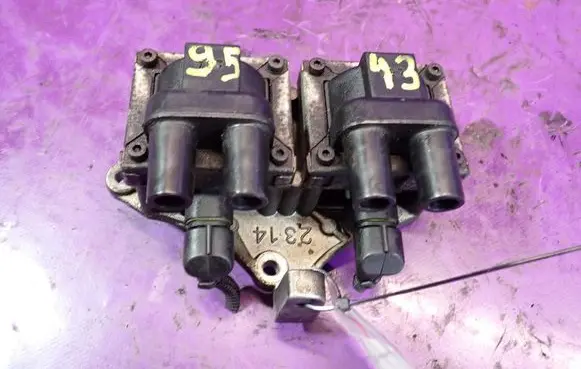 High voltage ignition coil