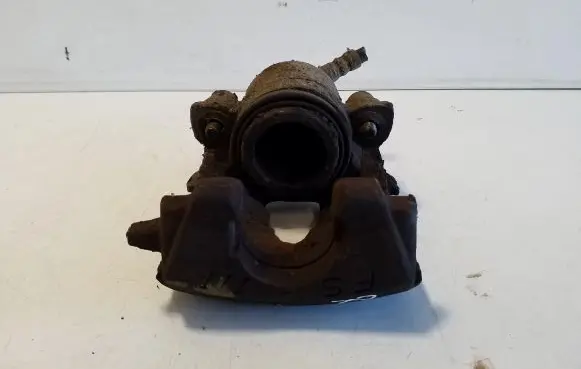 Volkswagen Polo V 6R Front brake caliper