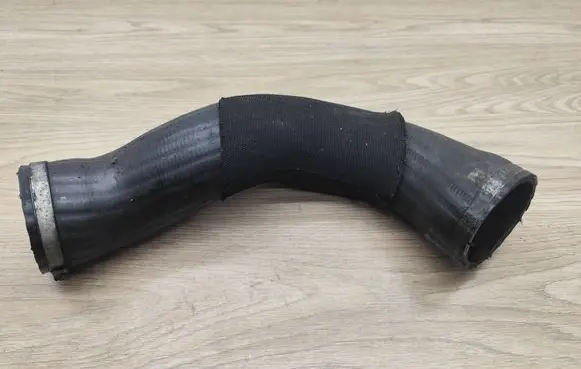 Volvo V70 Intercooler hose/pipe 30792300