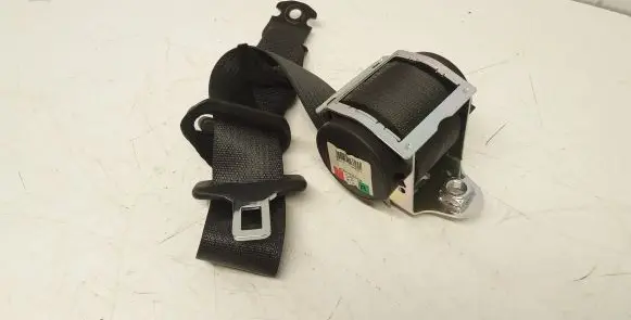 Rear seatbelt