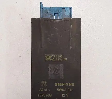 BMW 7 E32 Other control units/modules 1378688 5WK4017 6610
