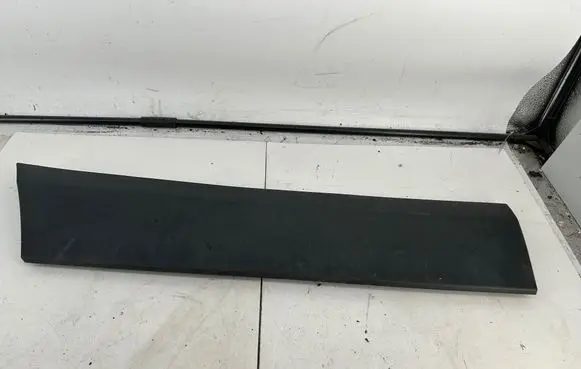 Mercedes-Benz Sprinter W906 Front door trim (molding) A9066900400 12533998