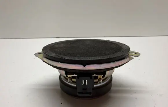 Ram 1500 DT Front door speaker 68423513AA