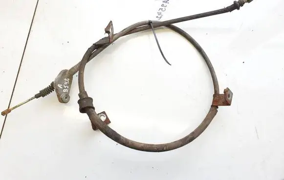 Handbrake/parking brake wiring cable
