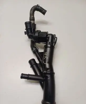 Volkswagen Transporter - Caravelle T6 Engine coolant pipe/hose 04L121026L