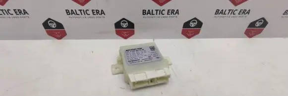 Mercedes-Benz C W204 Parking PDC control unit/module A2049003208 A1729011300 A2049021003